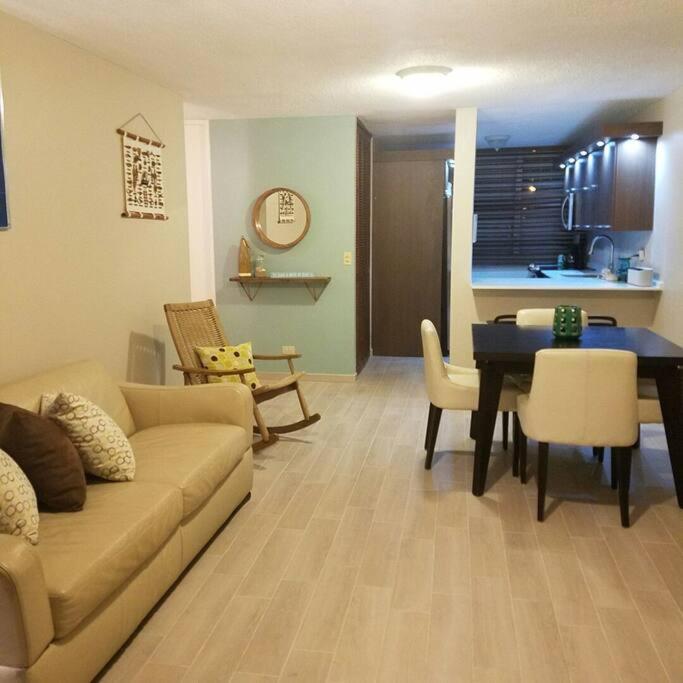 1St Floor, A/C Everywhere, Balcony With Beach View In Luquillo Exteriör bild